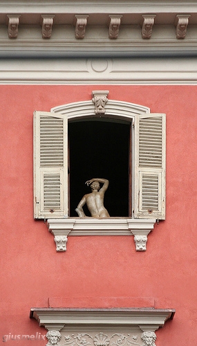 Castello - Alla finestra.jpg